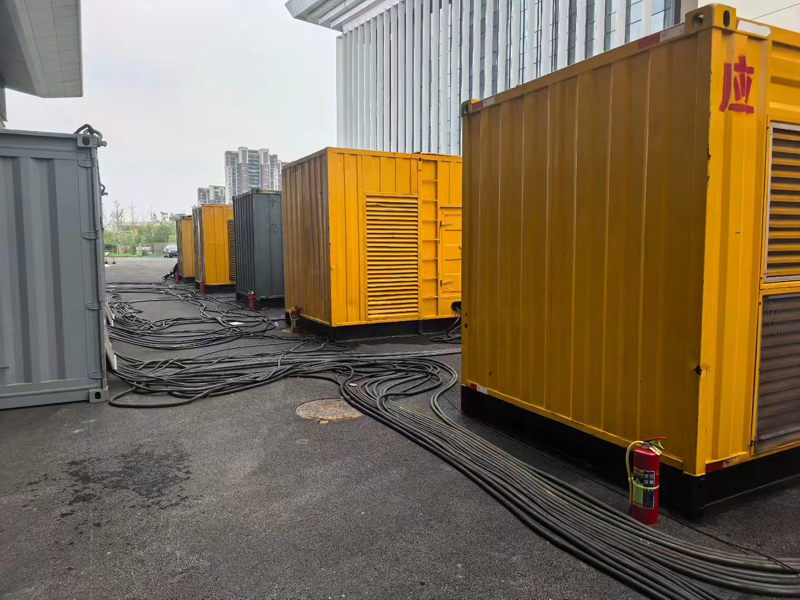 绥化不同季节柴油发电机组保养有哪些注意事项?