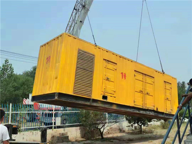 绥化300KW柴油发电机组油耗是多少？