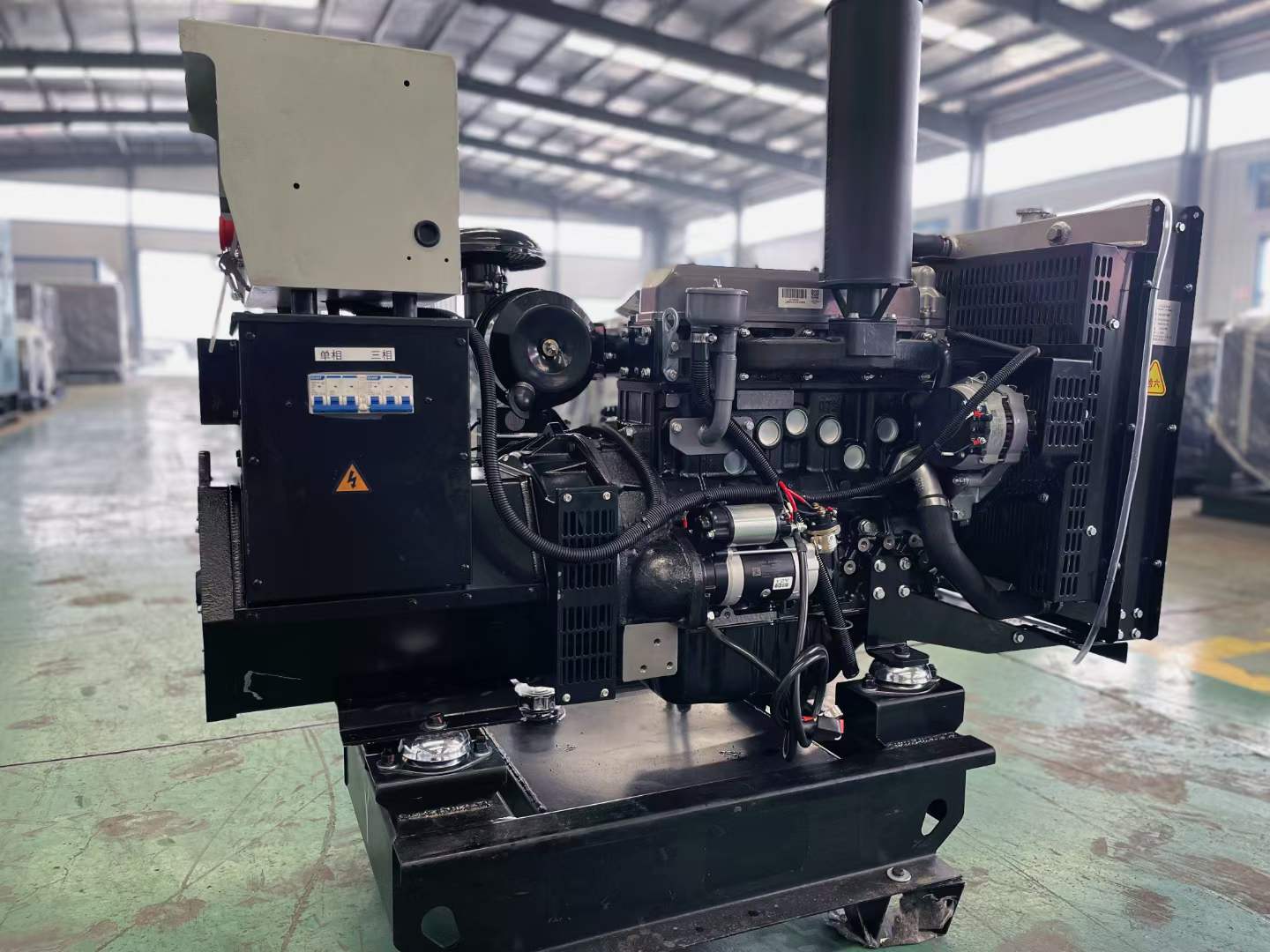 绥化如何降低电感性负载对发电机的影响？