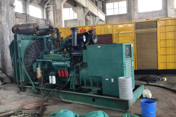 绥化发电机组的空气滤清器应该如何保养？