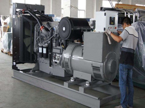 绥化柴油发电机组和储能设备配合使用的案例