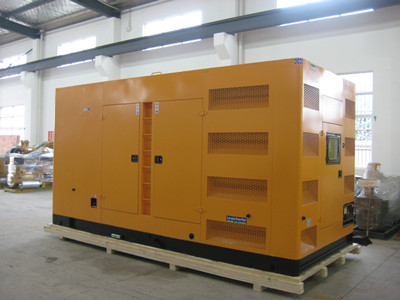 绥化不同类型的发电机组在冬季保养时的注意事项有何差异？